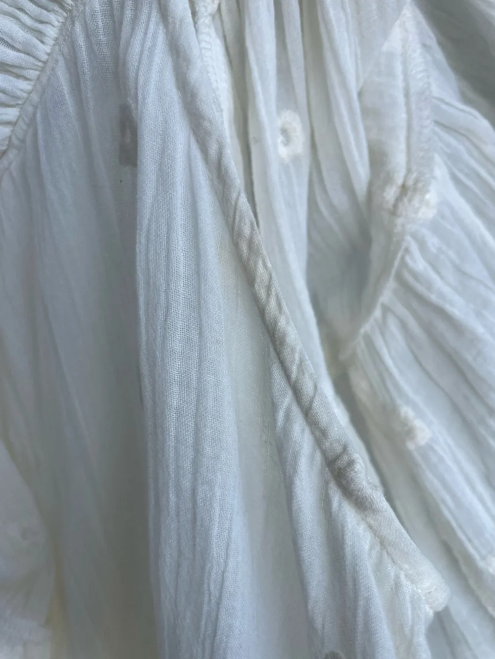 LOVESTITCH Boho Cream Off-Shoulder Ruffle Peasant Blouse • Medium - Picture 9 of 13